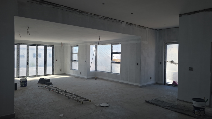 3 Bedroom Property for Sale in Sandy Point Western Cape